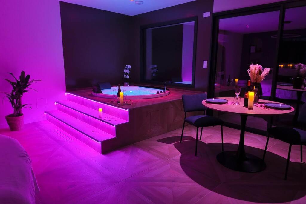 Les Suites Du Payre - Suite Passion Talmont-Saint-Hilaire エクステリア 写真
