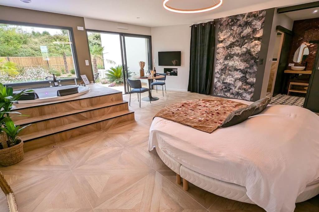 Les Suites Du Payre - Suite Passion Talmont-Saint-Hilaire エクステリア 写真